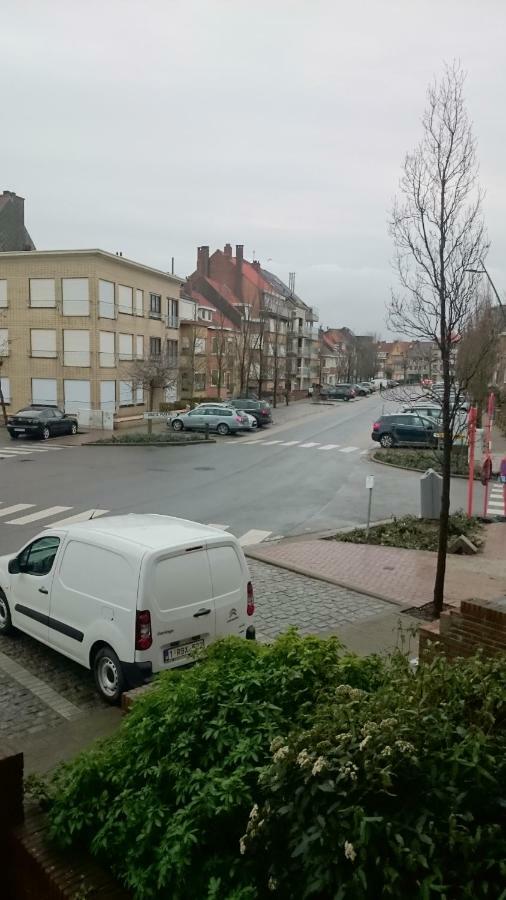 Ferienwohnung Soucis Au Vent De Panne Exterior foto